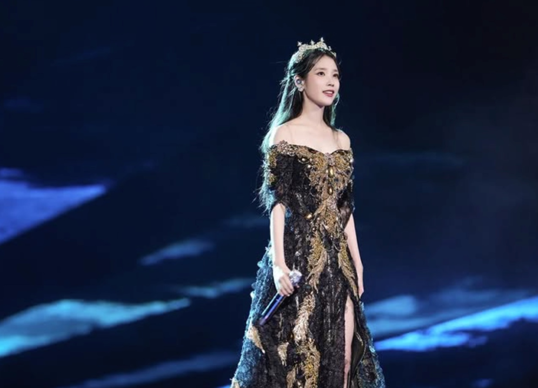 【IU|把人生的重量,唱成如夢似幻的月亮之力🌙】 5 SCR 20251231 luxs